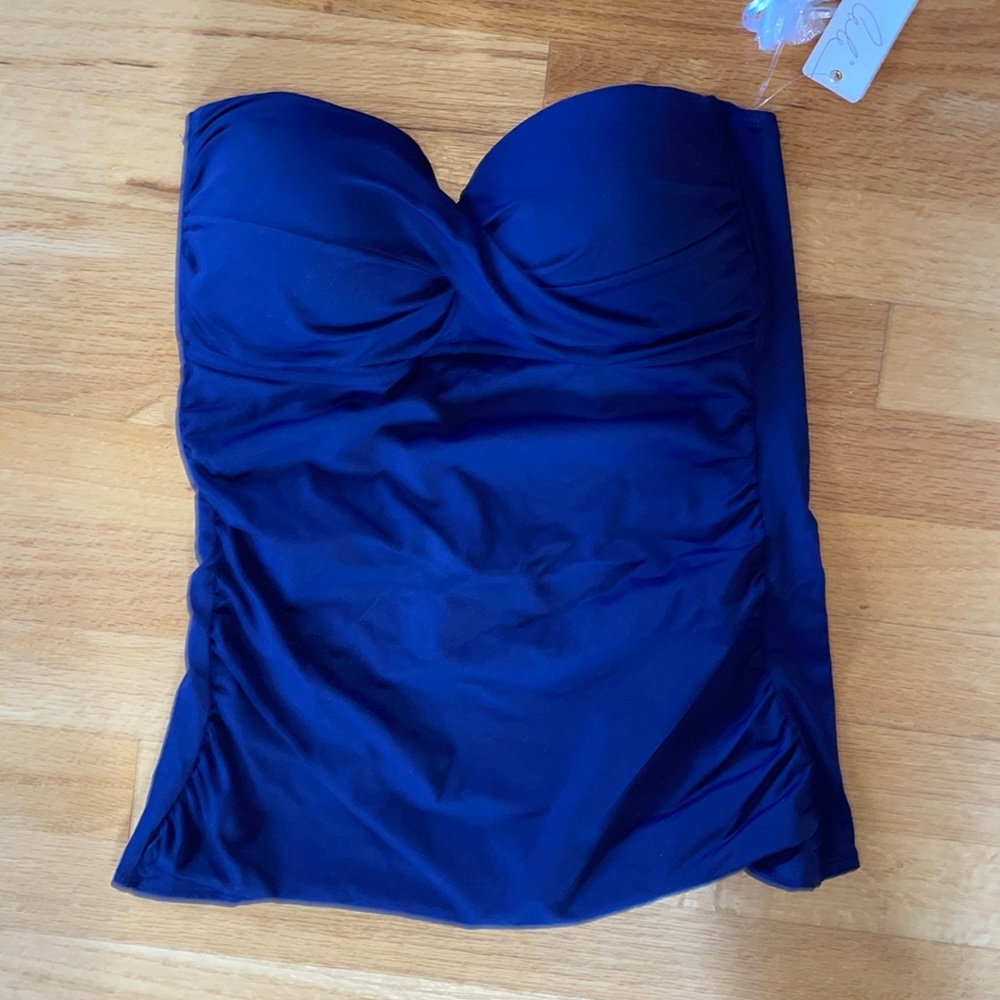 Large Navy Anne Cole Swim Top with flattering ruched sides